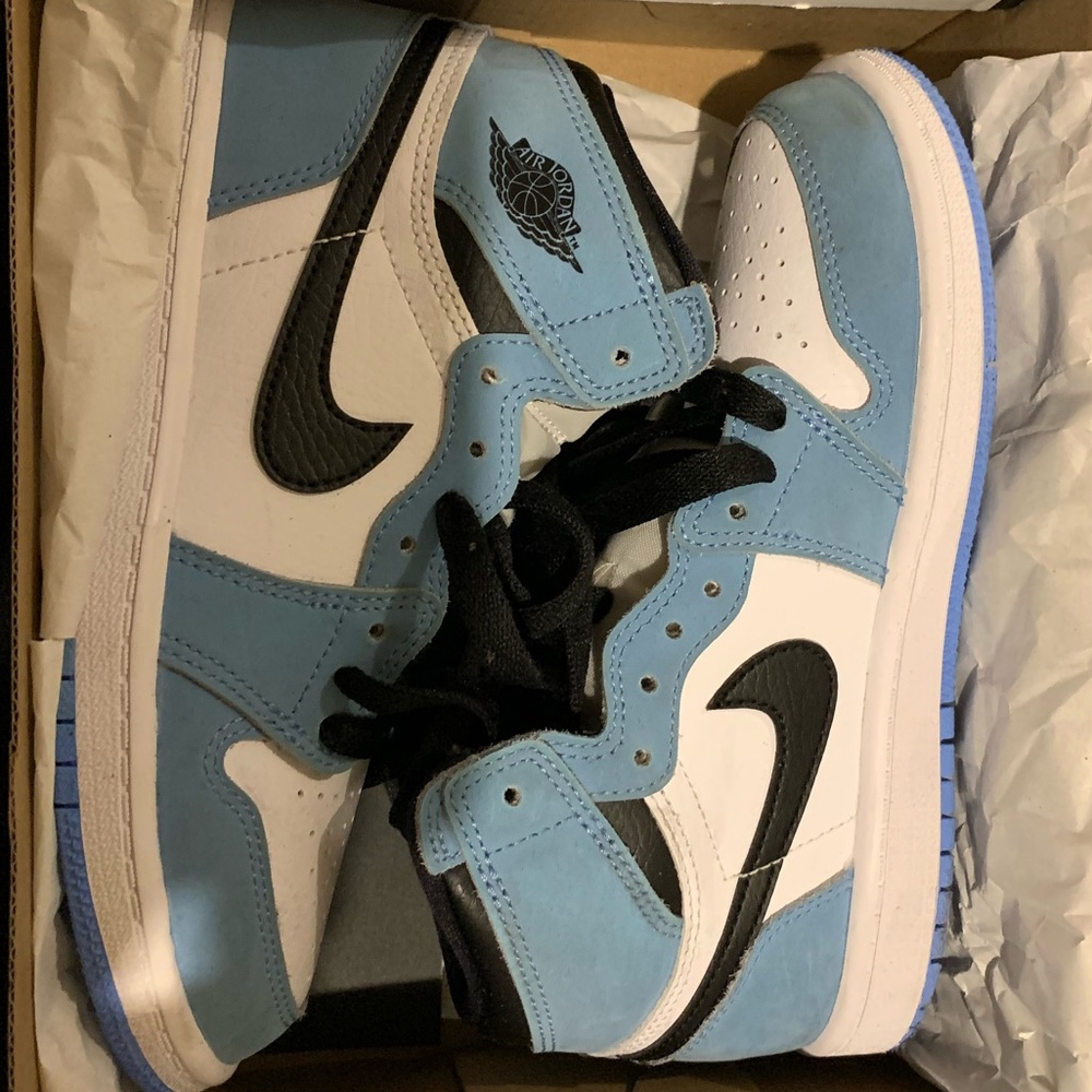 Preschool Jordan 1 Blue/White/Black size 1.5